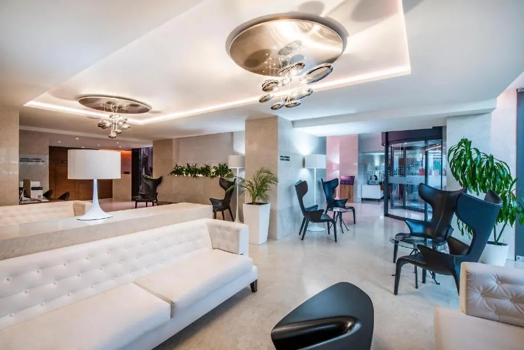 Batumi,Aliance Apartment 0*, Batumi Georgia